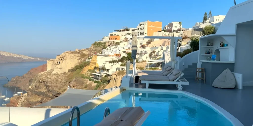 Best romantic islands in Greece